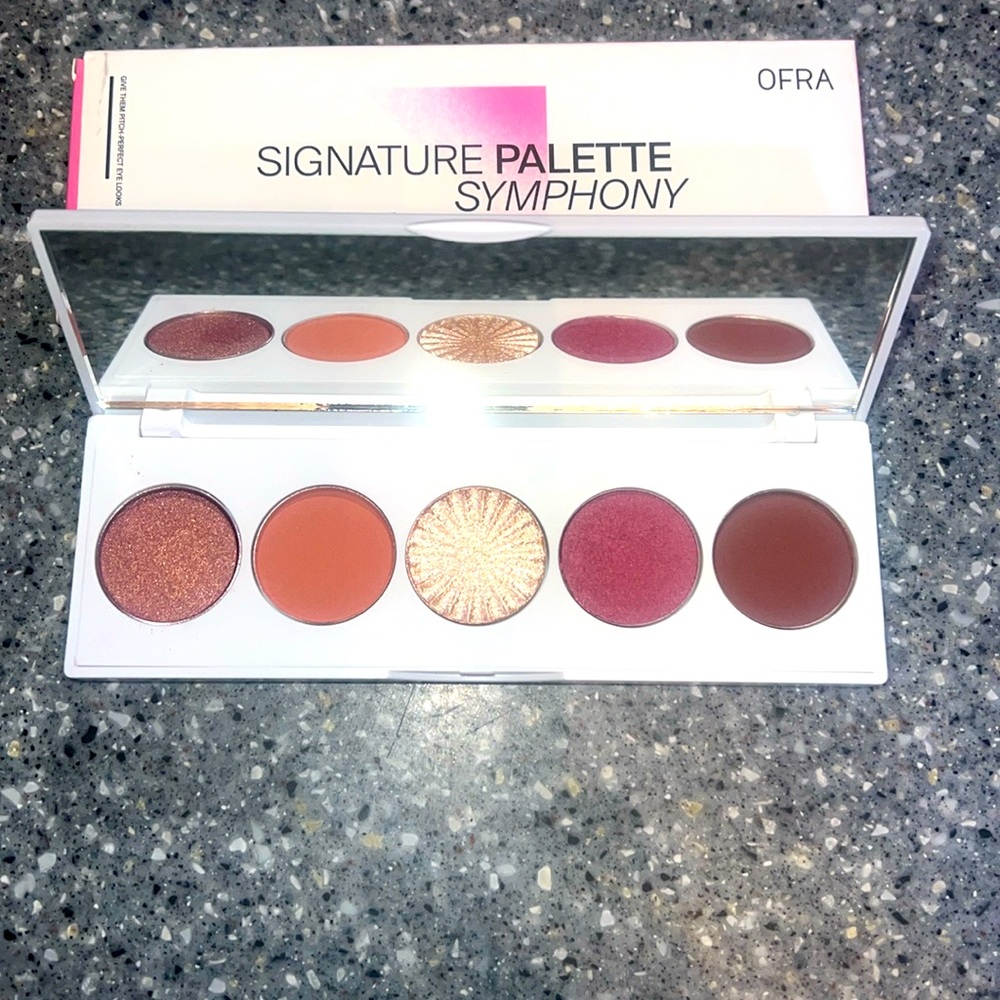 Brand new shadow palette 5 color